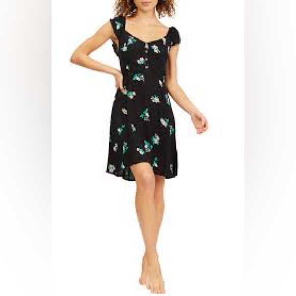 BILLABONG Forever Yours Dress Black Floral Mini Dress SZ Medium - Picture 2 of 5